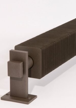 S-VD4620-Radiateur-design-a-ailette-carre-2.jpeg