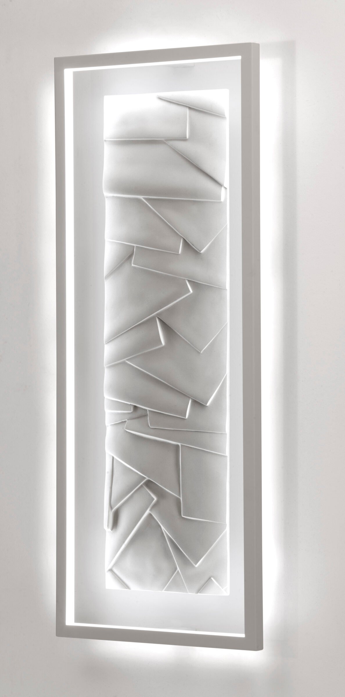 CINIER-LT-EDO_cote2-1188x2400-1.jpg