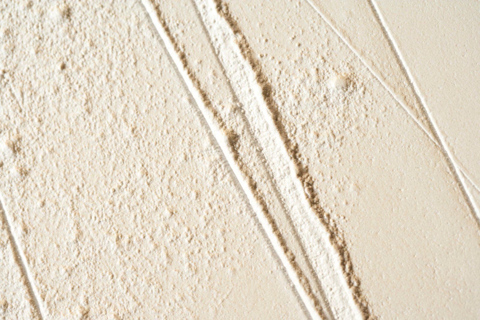 CINIER-Origine-ivoire-3-detail-2400x1600-1.jpg