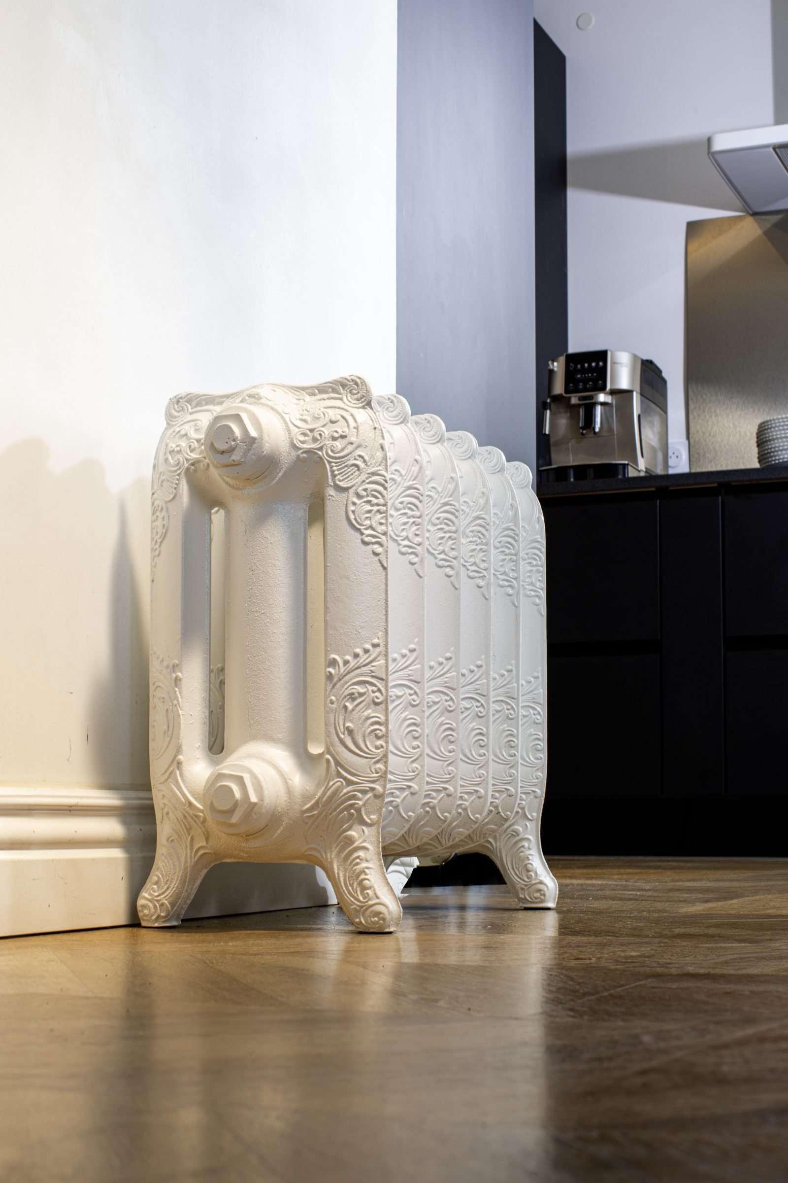 GEORGES-5-500W-BELLE-EPOQUE-collection-Pierre-CINIER-5-1600x2400-1.jpg