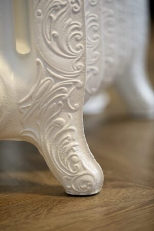 GEORGES-5-500W-BELLE-EPOQUE-collection-Pierre-CINIER-DETAILS-2-1600x2400-1.jpg