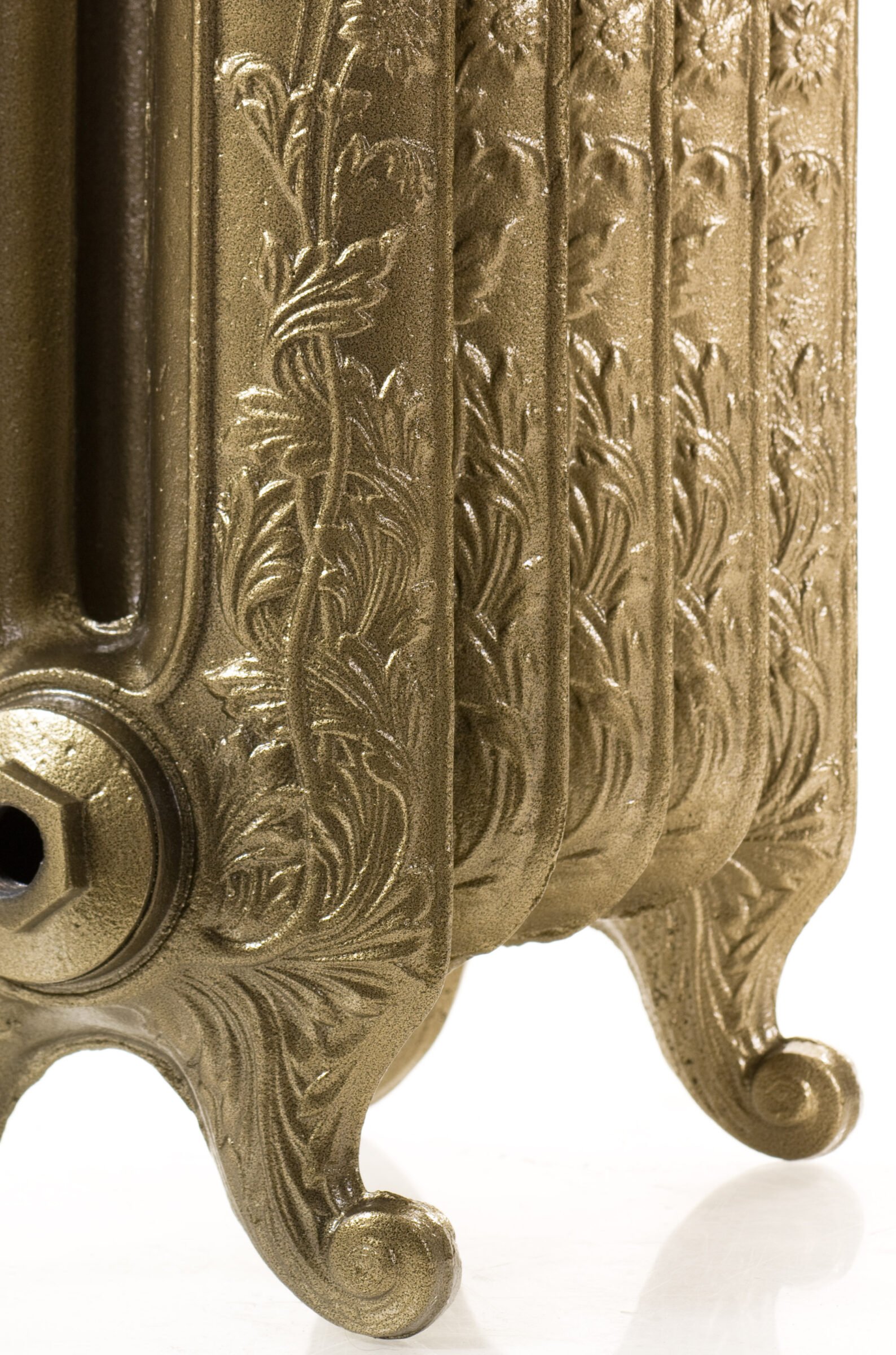 diana_590_antikgold_061-1588x2400-1.jpg